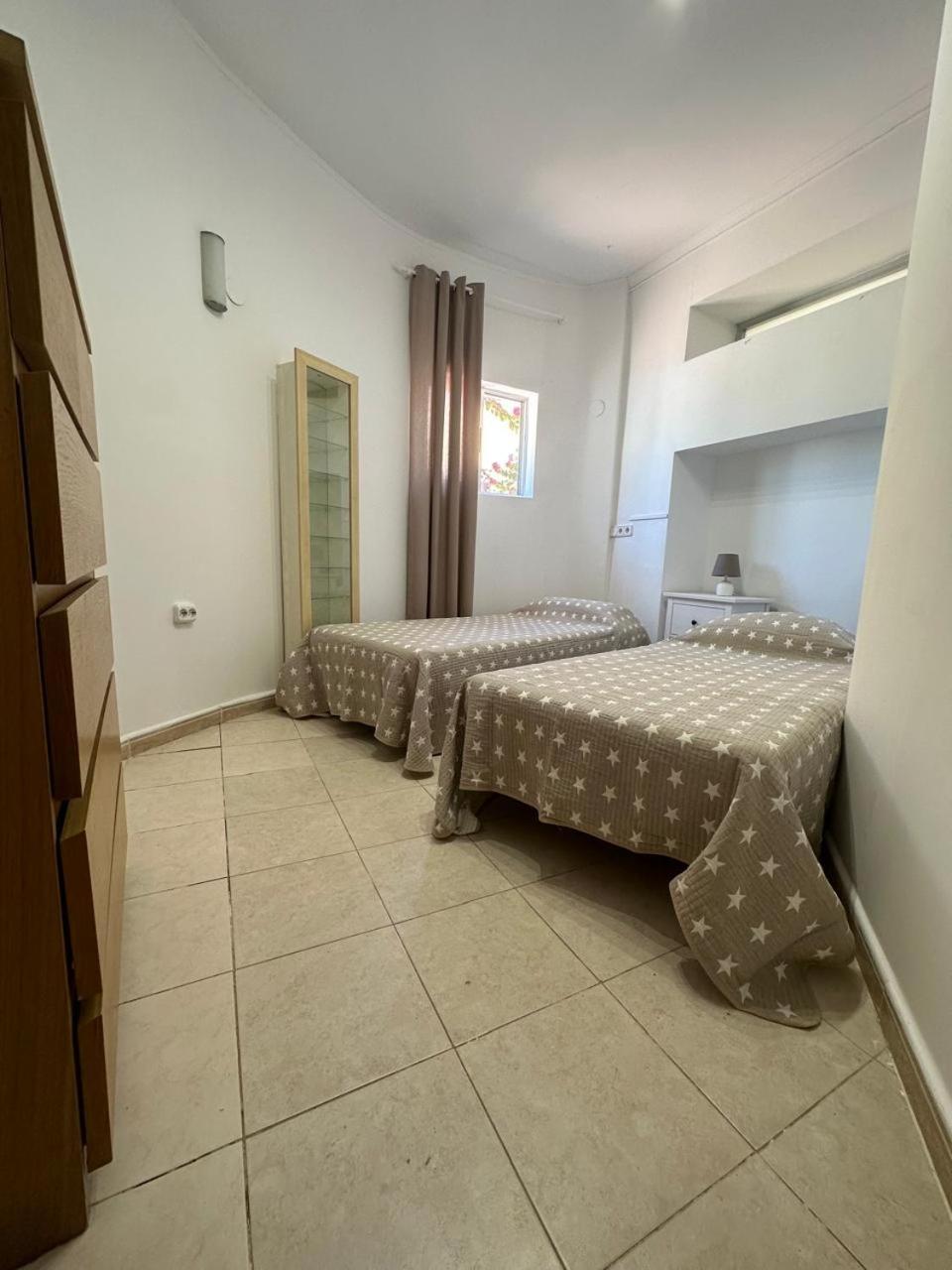 Apartamentos En La Villa Con El Territorio Comun En كاليبي المظهر الخارجي الصورة