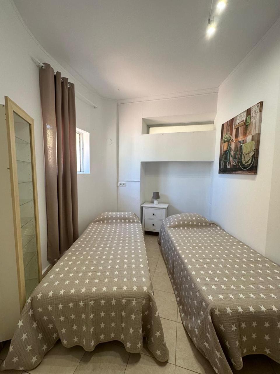 Apartamentos En La Villa Con El Territorio Comun En كاليبي المظهر الخارجي الصورة