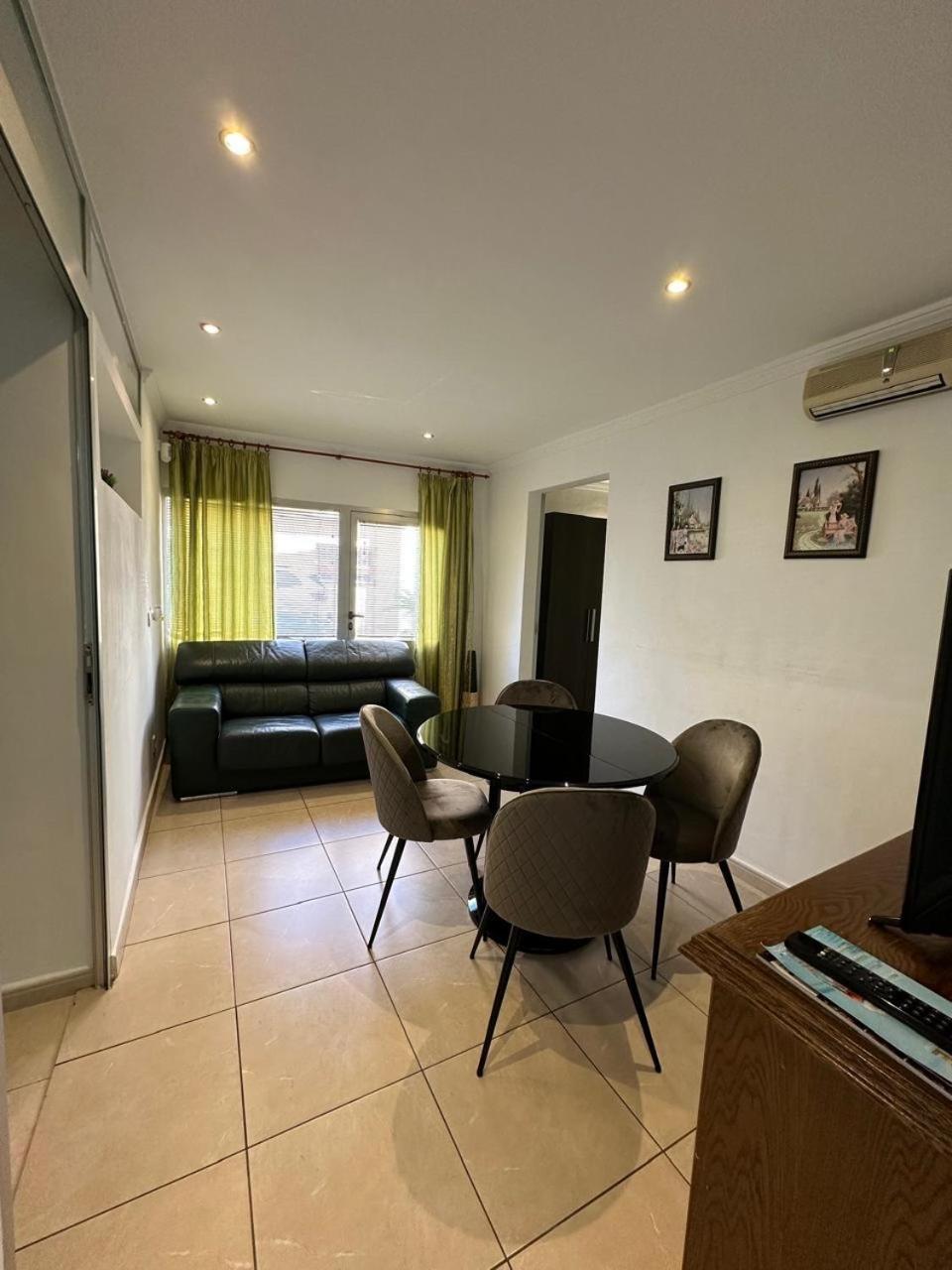 Apartamentos En La Villa Con El Territorio Comun En كاليبي المظهر الخارجي الصورة